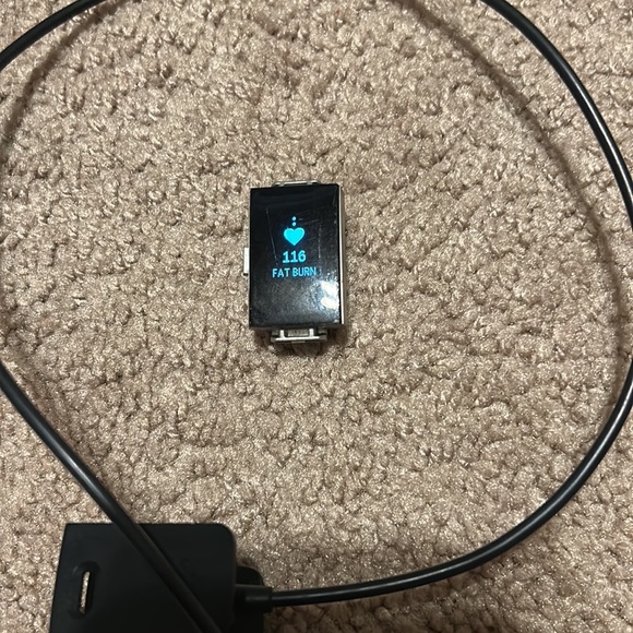 Fitbit Charge 2 activity tracker - Picture 3 of 4